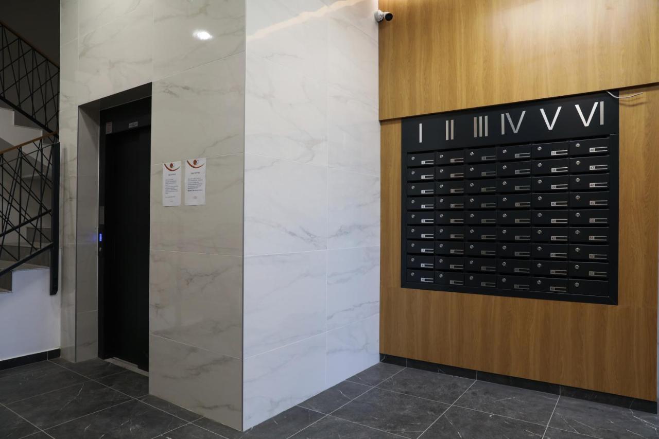 Apartment Promenada Avenija Novi Sad Eksteriør bilde