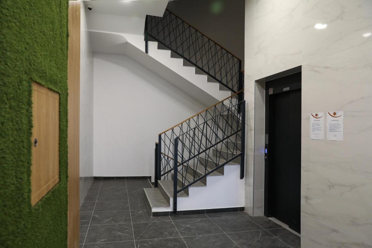 Apartment Promenada Avenija Novi Sad Eksteriør bilde