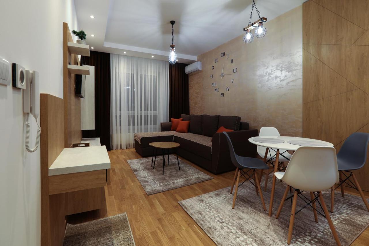 Apartment Promenada Avenija Novi Sad Eksteriør bilde